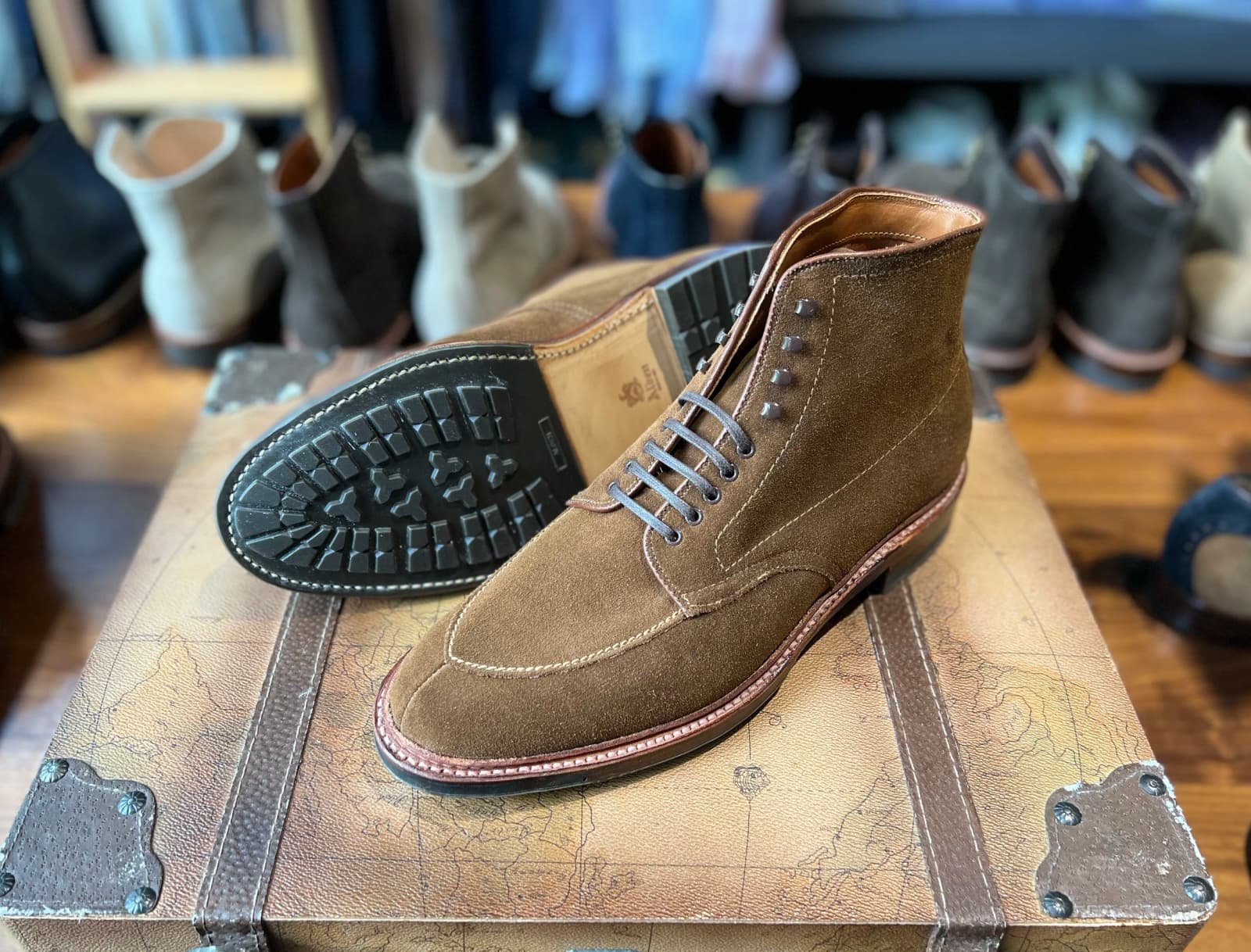 The Blue Ridge V-Tip Boot Snuff Suede Snuff Suede